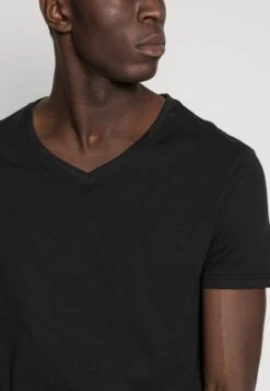 Pier One 5 Pack - T-Shirt Basic - White/Blue/Black -Pier One 04339dc8a41b4f87892bcf5988fa14bc