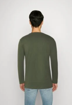 Pier One 2 Pack - Longsleeve - Off-White/Dark Green 10 Pier One 2 Pack - Longsleeve - Off-White/Dark Green -Pier One 0759921164bf4a61ad41012bec4a7502