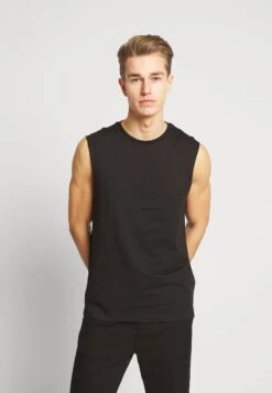 Pier One 3 Pack - T-Shirt Basic - Grey/White/Black 13 Pier One 3 Pack - T-Shirt Basic - Grey/White/Black -Pier One 62c6701b340e420ebe16749abebd4e0c