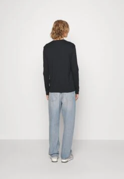 Pier One 5 Pack - Longsleeve - White/Dark Blue/Black 11 Pier One 5 Pack - Longsleeve - White/Dark Blue/Black -Pier One f535302a43fa4b80a1a3b6c44bddcdfe