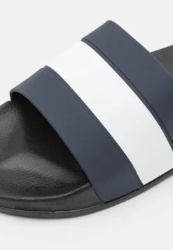 Pier One Muiltjes - Dark Blue/White -Pier One fca2b97369364691b5a9f753ac3a49a5